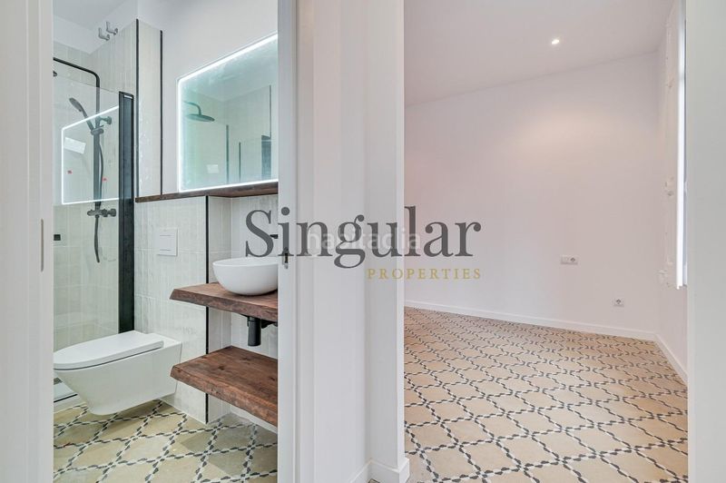 Foto c83d89d1-ce73-432f-a996-ae07d5f36a05. Pis a Dreta de l´Eixample Barcelona