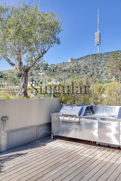 Foto 586ae1c5-3317-4938-ab16-4f55fb687ad1. Piso ático con piscina y vistas espectaculares bonanova en Barcelona