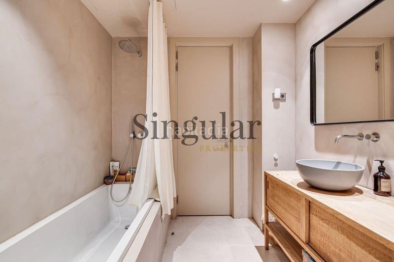 Foto a1671f10-0db8-48a1-a1c0-6ac465039b46. Piso ático con piscina y vistas espectaculares bonanova en Barcelona