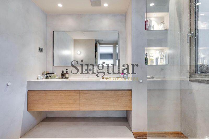 Foto f73541b7-2981-4515-9be3-d7ab9a920748. Piso ático con piscina y vistas espectaculares bonanova en Barcelona