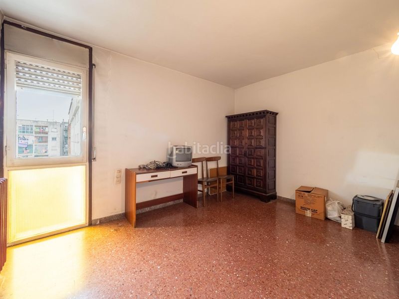 Foto 16b53d79-ba0f-4f0a-b6e9-c178a1e043c5. Pis amb calefacció aparcament a Manlleu