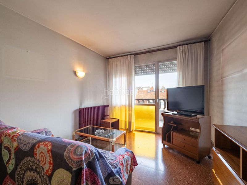 Foto 752d751a-49af-4057-80a7-9d3836877433. Pis amb calefacció aparcament a Manlleu