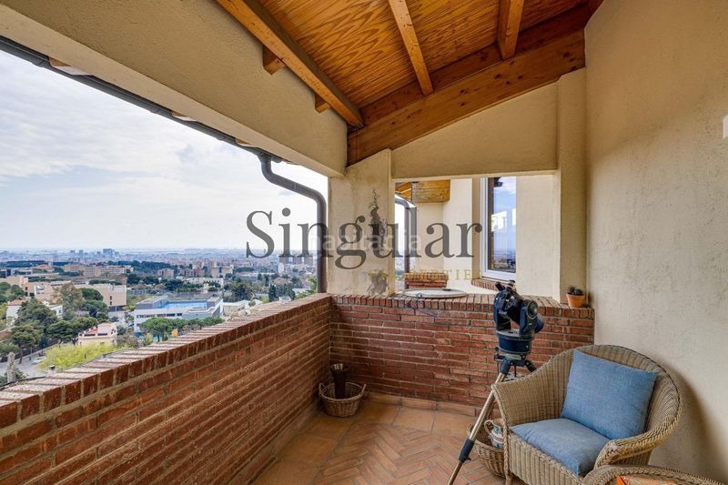 Foto 0c974eec-ade9-469d-98ff-cdec71562b5a. Casa amb calefacció aparcament piscina a La Miranda Esplugues de Llobregat