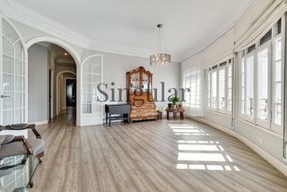 Pis  Pasaje de gràcia. Exclusiva propiedad esquinera en finca regia en passeig de gràci