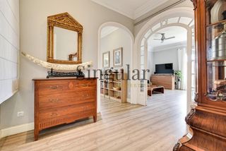 Pis  Pasaje de gràcia. Exclusiva propiedad esquinera en finca regia en passeig de gràci