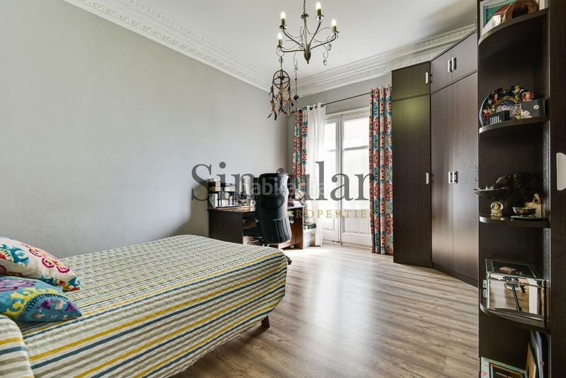 Foto 28989b4d-6820-4153-aecb-88e86fb5eec4. Pis a Vila de Gràcia Barcelona