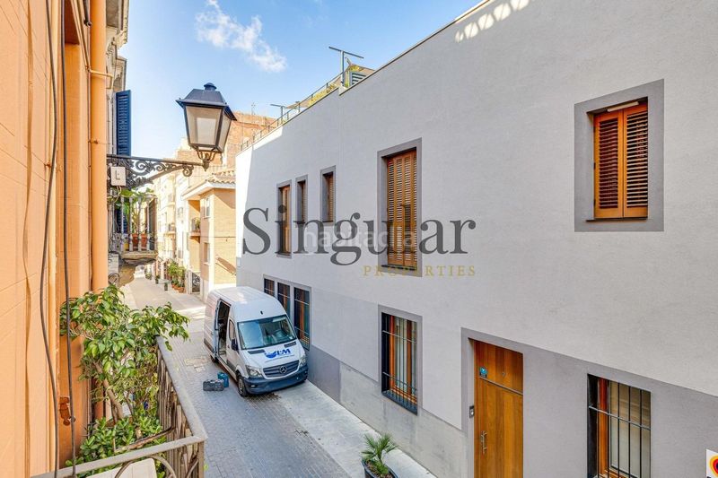 Foto 389389a6-3698-4a69-a497-83814e6c1c08. Edifici a Sarrià Barcelona