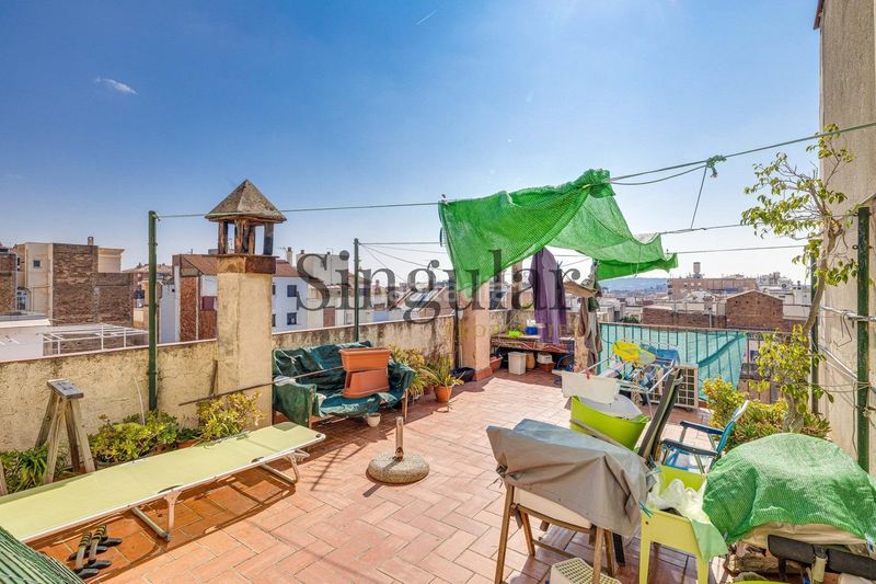 Foto 7c74fd24-f301-4547-8bd3-da41a28e8cf6. Edifici a Sarrià Barcelona