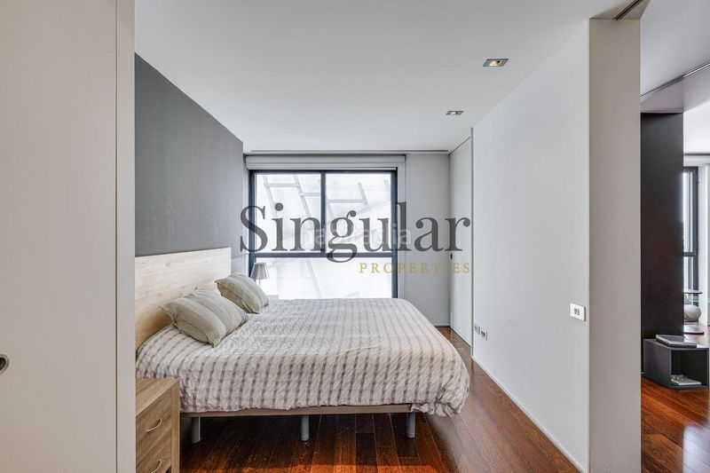 Foto c91f1062-30f5-4c97-9d86-42a85dcd7f1e. Piso luminoso piso junto a la pedrera en Dreta de l´Eixample Barcelona