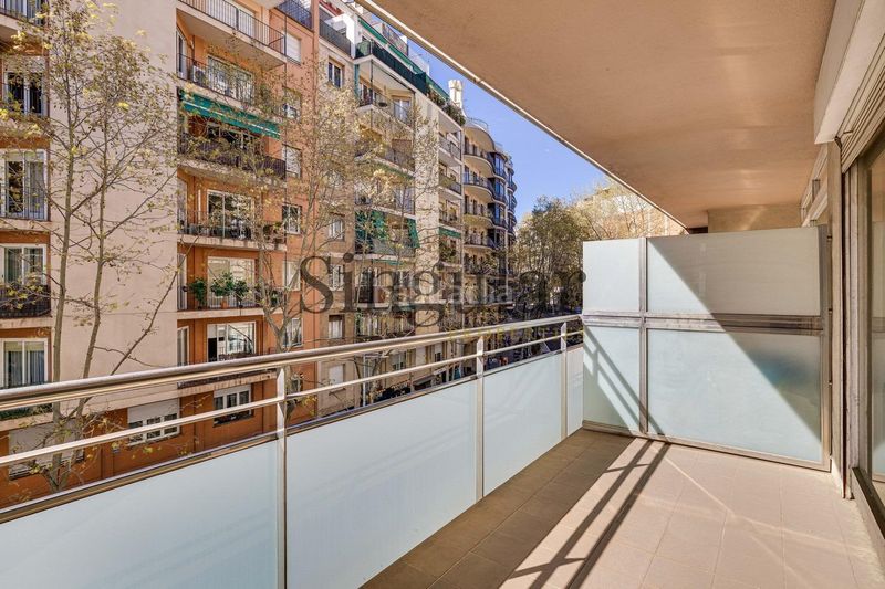 Foto 10c37b0c-b62b-4d09-966d-87615cca5667. Pis amb calefacció a Putget - Farró Barcelona