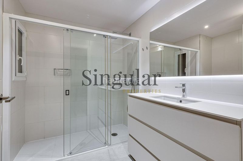 Foto 43705e3c-f283-416b-bea6-5d012c51f8f2. Pis amb calefacció a Putget - Farró Barcelona