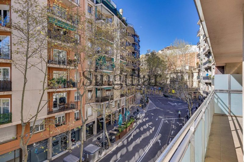 Foto acd5424e-7307-444b-b2c9-4661f99911a0. Pis amb calefacció a Putget - Farró Barcelona