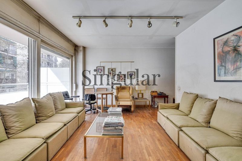 Foto e03e00a4-f297-4bfb-bc6f-6a3dce989ed6. Pis amb calefacció a Putget - Farró Barcelona