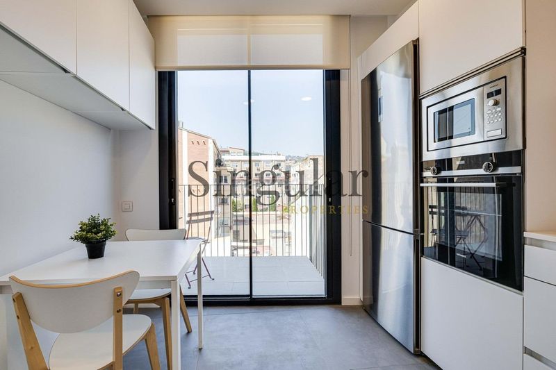 Foto be19f3c4-48d2-462f-87c6-aaf83eeb9843. Àtic amb calefacció aparcament piscina a Putget - Farró Barcelona