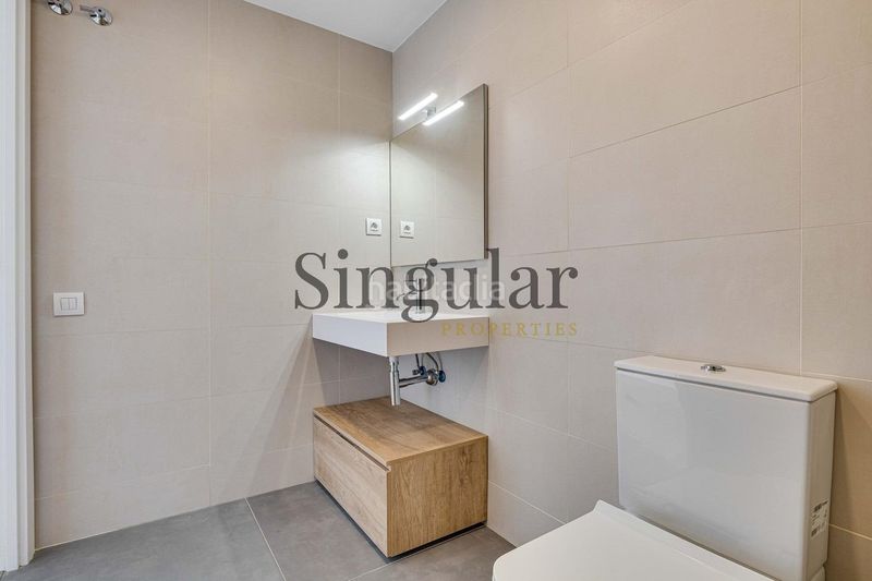 Foto ead06a65-6654-4cc0-8d6b-df1f256683a2. Àtic amb calefacció aparcament piscina a Putget - Farró Barcelona