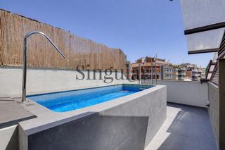 Attique dans Putget - Farr�. �tico reformado con piscina y vistas