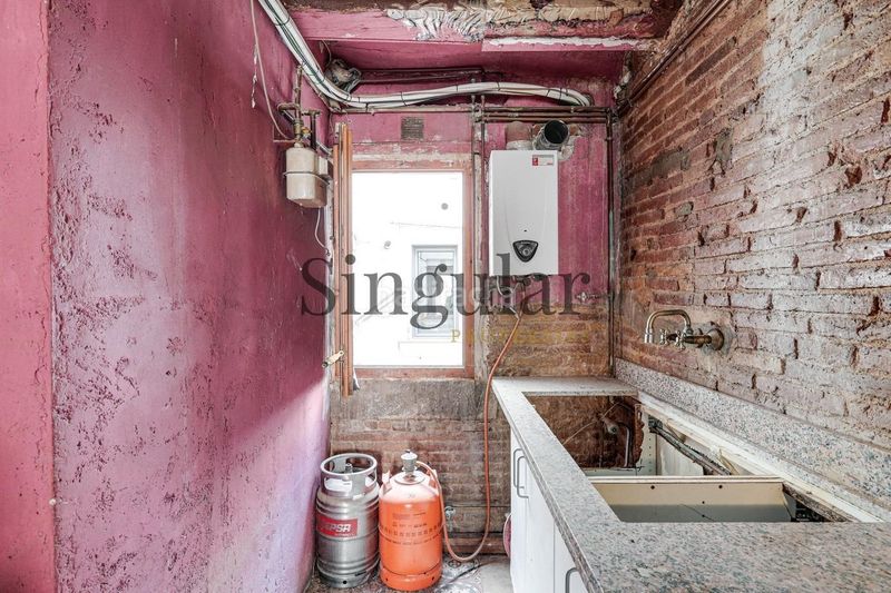 Foto 0dbb1f15-83d8-4c26-ba52-bab29f20db60. Àtic a Raval Barcelona