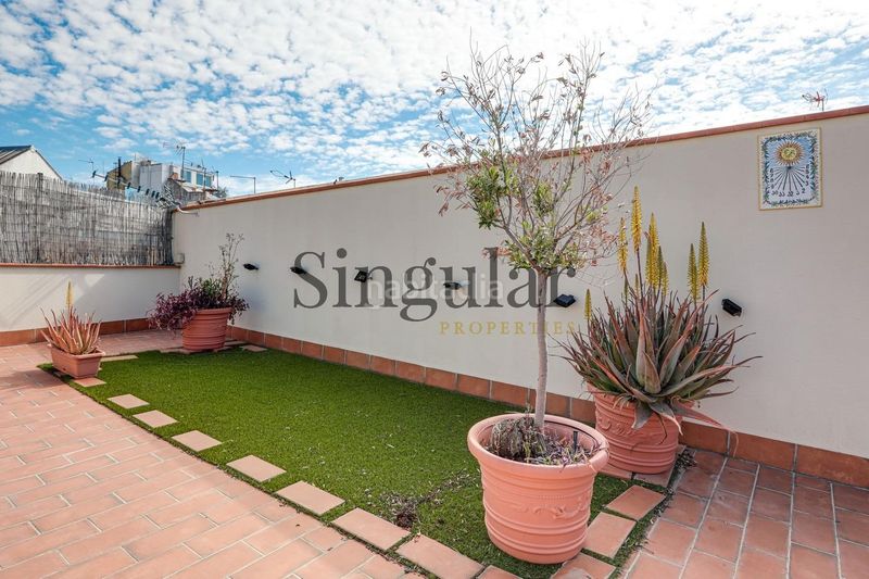 Foto 19e311fd-a17f-4694-bc97-06c0ba42d469. Àtic a Raval Barcelona