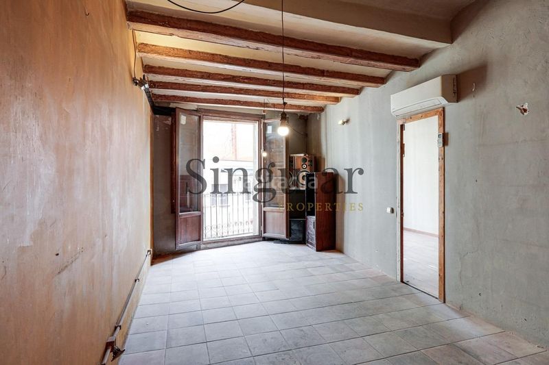 Foto c6fa7e72-efcb-4e15-a787-39674222bffb. Àtic a Raval Barcelona
