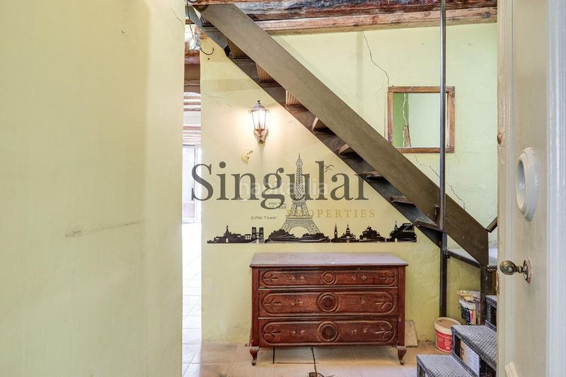 Foto cc181f17-4351-4249-bb09-9f5b4f94ee07. Àtic a Raval Barcelona