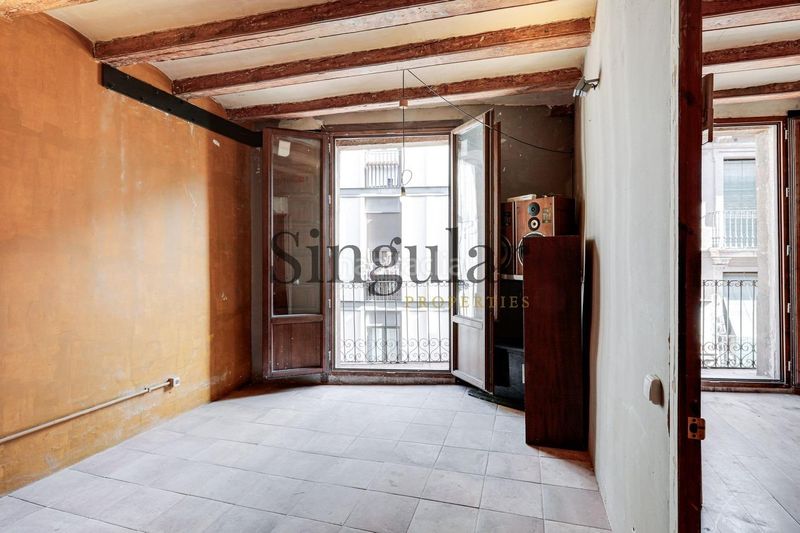 Foto ed3fa9b3-a590-4cdb-8795-e7bd82a001ad. Àtic a Raval Barcelona