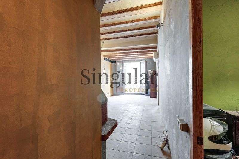 Foto fab22924-8821-4b7c-8542-6d7ba4fe373f. Àtic a Raval Barcelona