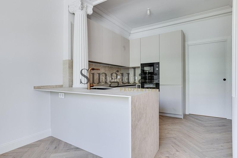 Foto 5f3c786a-886d-4846-87f2-b21a2c6d354f. Pis a La Nova Esquerra de l´Eixample Barcelona