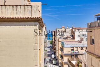 Flat in Barceloneta. Piso en venta en la barceloneta