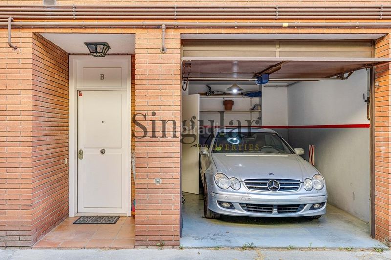 Foto 722b0117-b842-4d13-839c-e837fa911113. Casa adossada amb calefacció aparcament a La Font d´en Fargues Barcelona