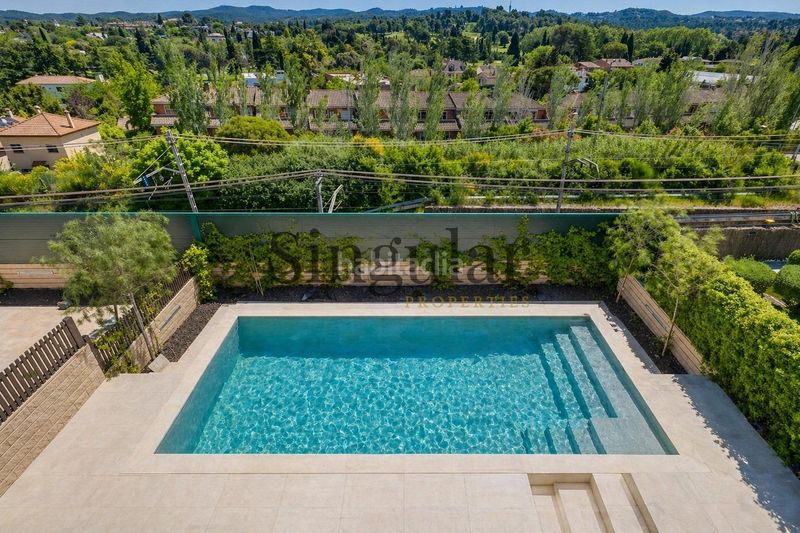Foto 57b44e1f-aee9-4d37-a3c8-3c19c572f375. Haus mit heizung parking pool in Arxiu Sant Cugat del Vallès