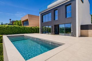 Casa  Passeig de valldoreix. Espectacular vivienda de obra nueva con vistas panor�micas