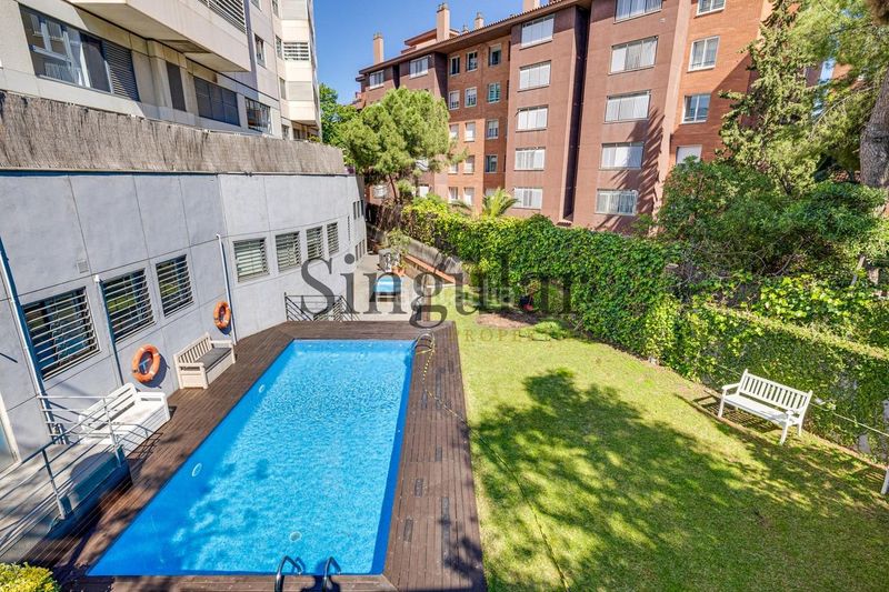 Foto e38e6f41-d561-4741-a19a-e4b9851206d2. Àtic amb calefacció aparcament piscina a Sant Gervasi - Galvany Barcelona