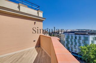 Attique à Dreta de l´Eixample. Ático con terraza de 20 m2 y vistas en la dreta de leixample