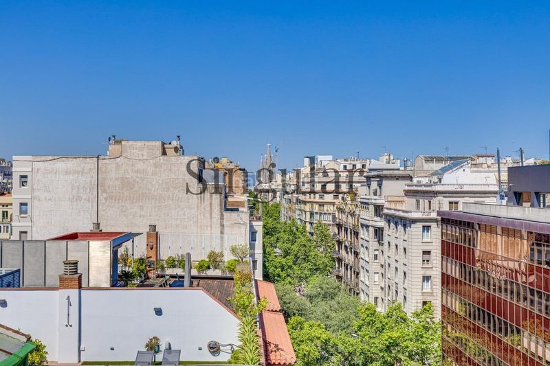 Foto 66f459bb-78fb-40a9-a592-0614eacfa559. Àtic amb calefacció a Dreta de l´Eixample Barcelona