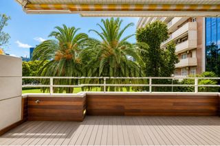 Appartamento  Carrer caravel�la la ni�a. Vivienda reformada en perfecto estado