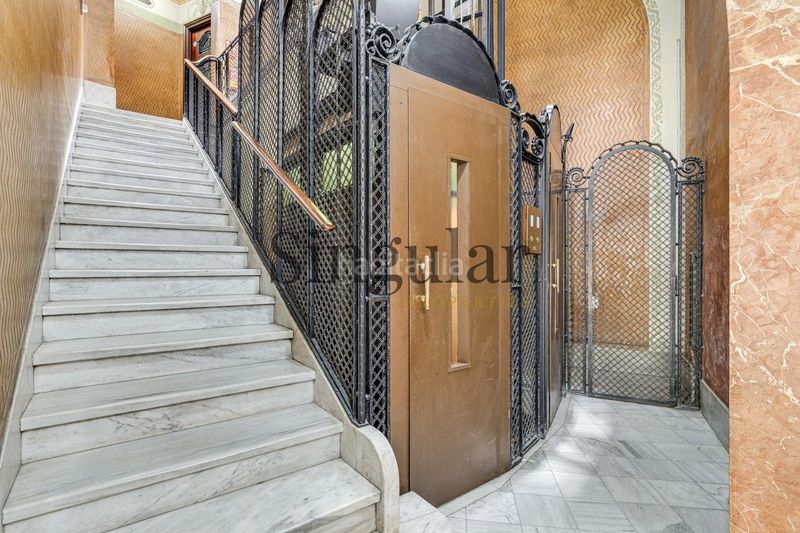 Foto cc0f8fca-c3db-486b-89e8-3bdec1a2b30f. Àtic amb calefacció a Vila de Gràcia Barcelona