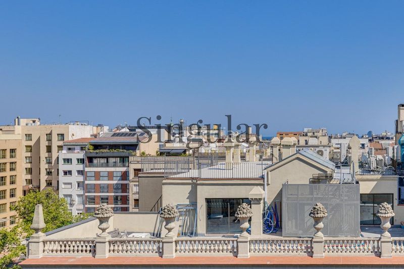 Foto f868646a-15ee-46ea-a536-f962ba35ca94. Àtic amb calefacció a Vila de Gràcia Barcelona