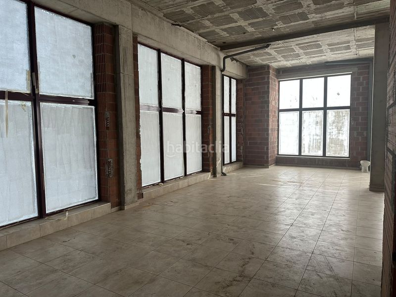 Foto b8f898e3-280e-4578-86bd-a6727d4222ab. Local comercial a Manlleu