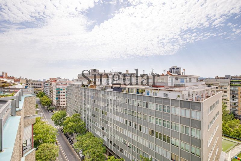Foto 1f4873fe-fb8e-49c4-94eb-dddc9aeae9a5. Àtic amb calefacció aparcament a Sant Gervasi - Galvany Barcelona