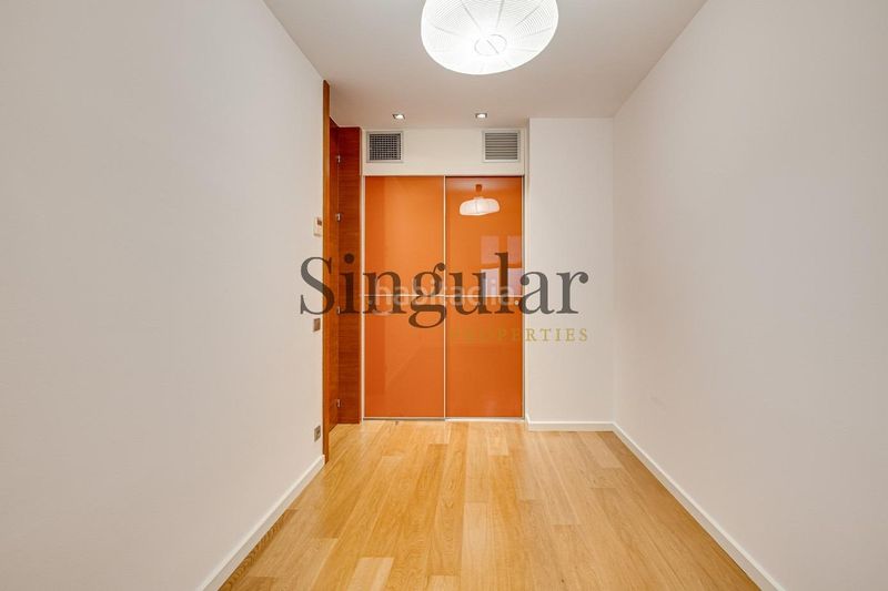 Foto c0cd0014-63f4-4486-9429-54c852764749. Àtic amb calefacció aparcament a Sant Gervasi - Galvany Barcelona