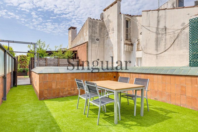 Foto cd128a3d-f52a-4488-ab8f-7483f12f11f9. Àtic amb calefacció aparcament a Sant Gervasi - Galvany Barcelona