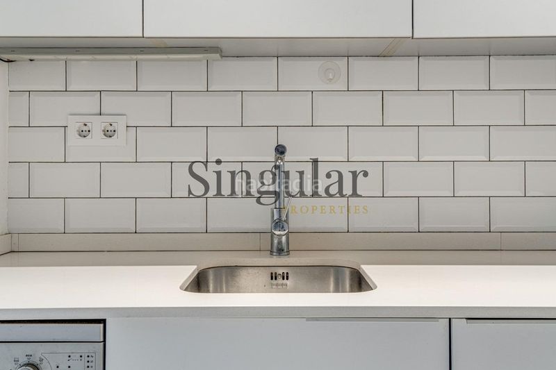 Foto 98d8612a-1277-40d6-90f7-daa882a211d3. Loft amb calefacció a Vila de Gràcia Barcelona