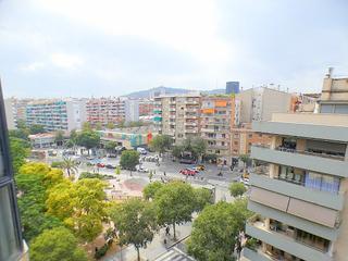 Appartement  Carrer de can bruixa. Les corts - c. can bruixa -  luminoso - balcon - aa.cc