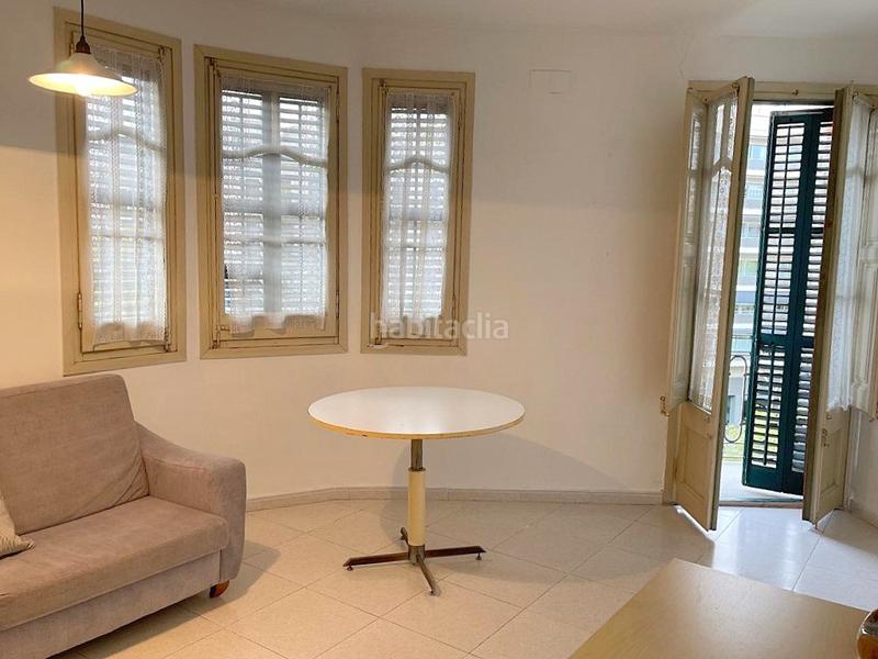 Foto 1ff6aed7-e8e8-47d9-8bc5-7a2dc04cd67e. Alquiler piso eixample - c. entença - amueblado - sants estacio en Barcelona