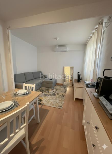 Foto 62d84a85-fd83-4a2e-a4fc-7e1d99f9ae90. Alquiler ático atico guinardo - 2 dormitorios - reformado - terraza en Barcelona