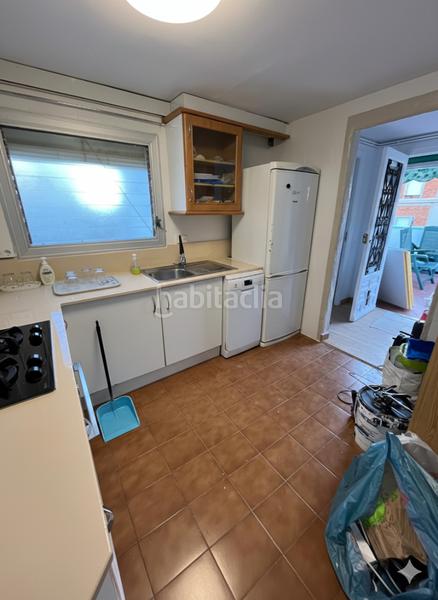 Foto 9e6db667-74ee-4640-8e29-460f885176b7. Alquiler ático atico guinardo - 2 dormitorios - reformado - terraza en Barcelona