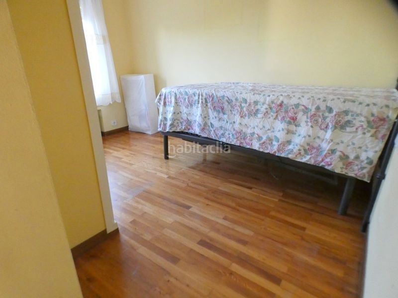 Foto 036bd879-fc5c-4d38-ae98-d553380e1fcc. Casa amb calefacció aparcament piscina a Premià de Dalt