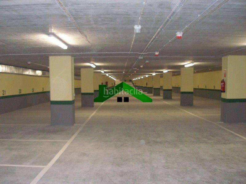 Foto 6b0b6367-252a-4c05-bb18-f7323588c8ae. Autoparkplatz in Ibarrekolanda Bilbao