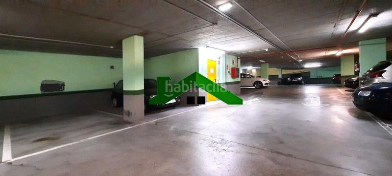Foto 6f52bc46-5dab-4da6-83a6-bb4ddfa1f077. Parking voiture dans Ibarrekolanda Bilbao