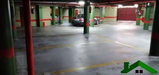 Car parking in Landabaso Plaza